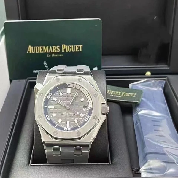 ROYAL OAK OFFSHORE DIVER Ref. 15720ST.OO.A009CA.01 - Image 10