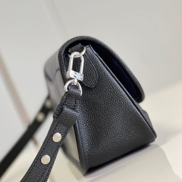 LV Buci - Image 3