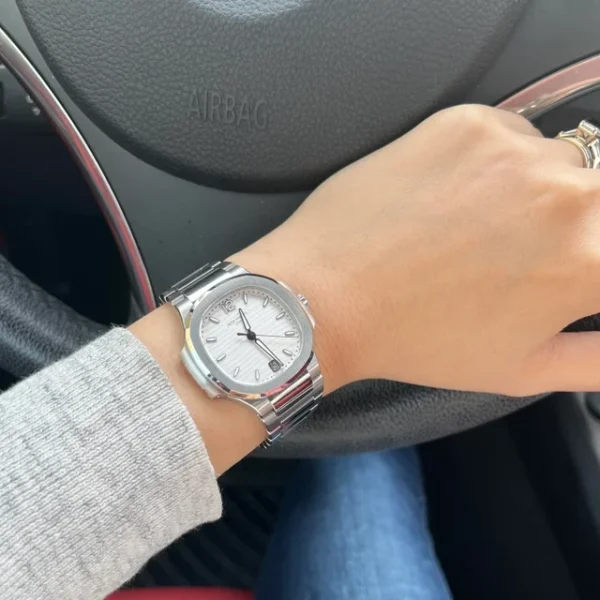 7118/1A - Patek Philippe NAUTILUS - Image 5