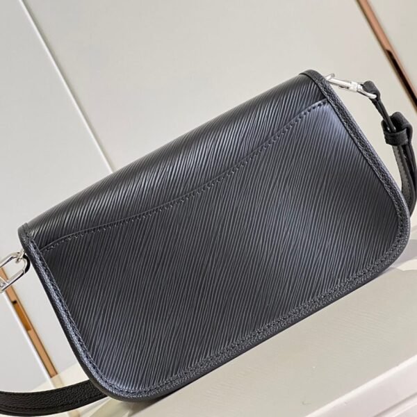 LV Buci - Image 4