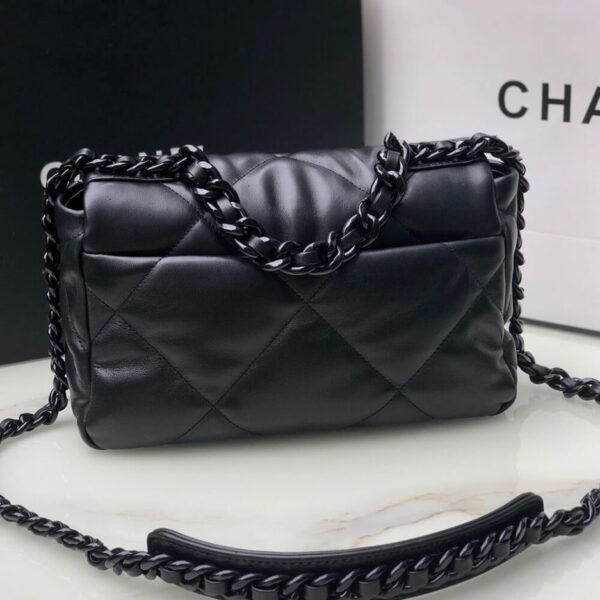 Chanel 19 Handbag - Image 4