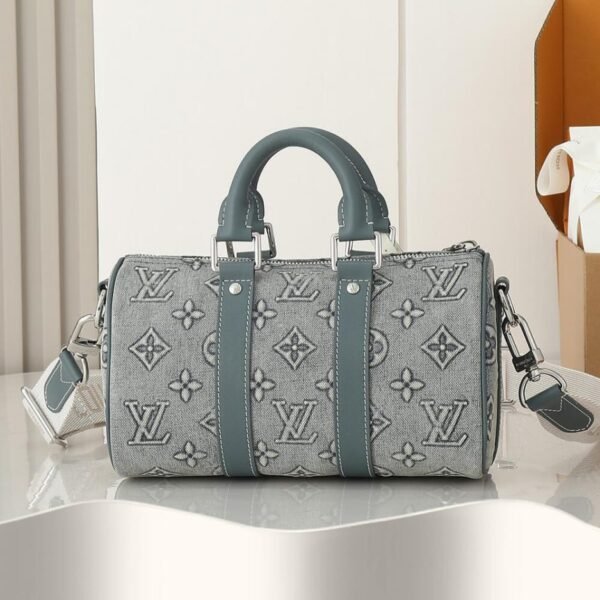 LV Keepall Bandoulière 25 - Image 4