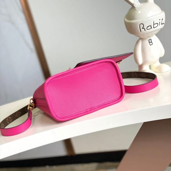 LV Neverfull Bandouliere Inside Out BB - Image 5