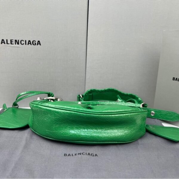BALENCIAGA WOMEN’S LE CAGOLE XS SHOULDER BAG - Image 5