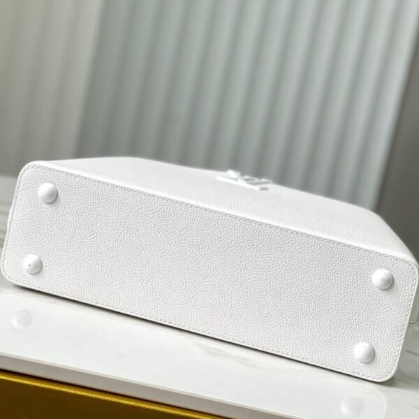 LV Capucines East-West MM(HIGH-END GRADE) - Image 5