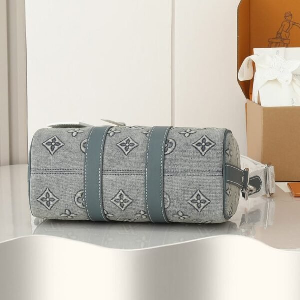 LV Keepall Bandoulière 25 - Image 5