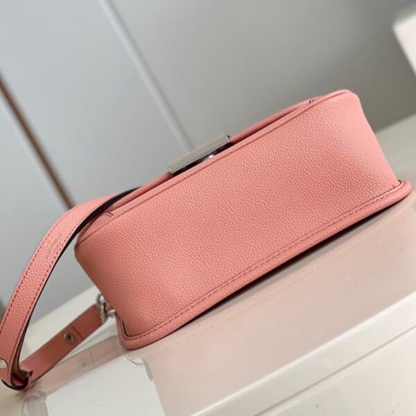 LV Buci - Image 6
