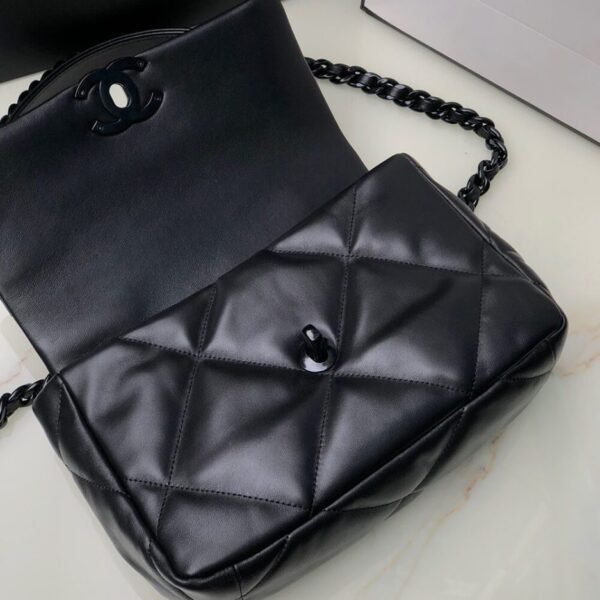 Chanel 19 Handbag - Image 7