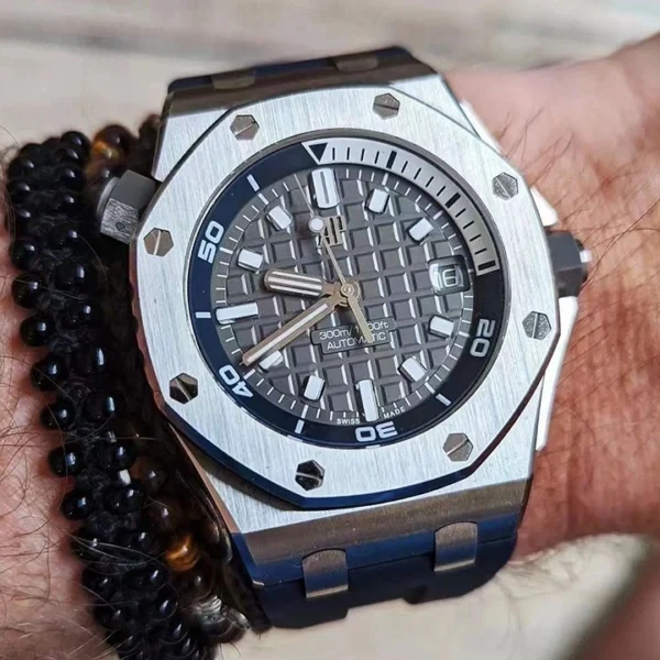 ROYAL OAK OFFSHORE DIVER Ref. 15720ST.OO.A009CA.01 - Image 7