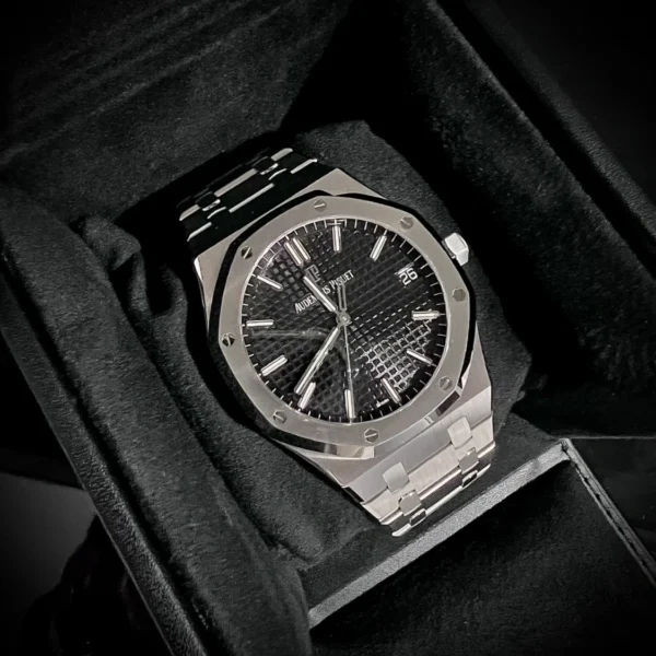 ROYAL OAK SERIES AUTOMATIC WINDING WATCH  5O ANNIVERSARY EDITION  Ref. 15510ST.OO.1320ST.02 - Image 6