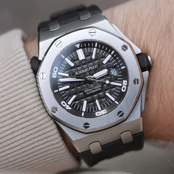 ROYAL OAK OFFSHORE DIVER Ref. 15710ST.OO.A002CA.01 - Image 4