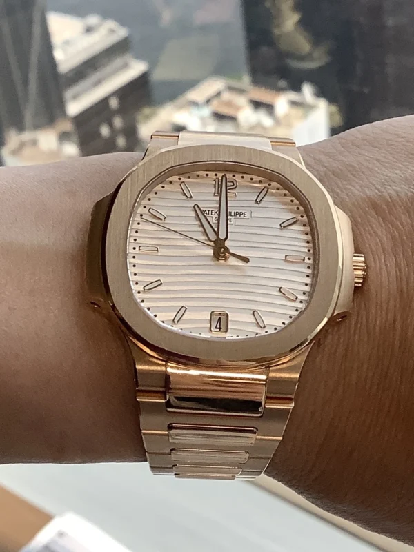 7118/1R - Patek Philippe NAUTILUS - Image 6