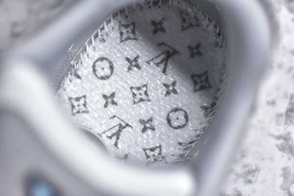 LOUIS VUITTON LV Trainer   1AC01Q - Image 18