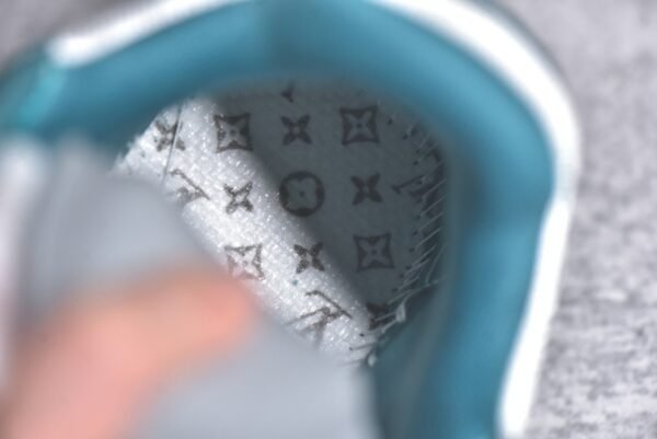 Louis Vuitton LV Trainer Maxi Sneaker in White and Green - Image 13