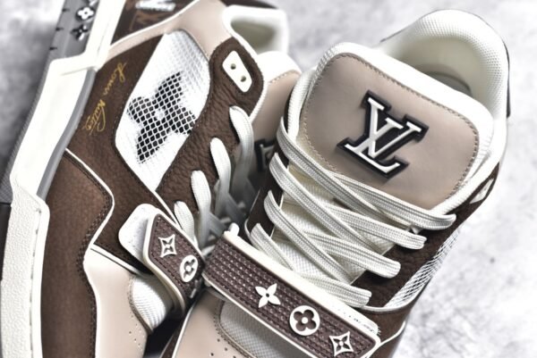 Louis Vuitton LV Trainer Moka Brown Monogram Flower    1ACD7K - Image 9