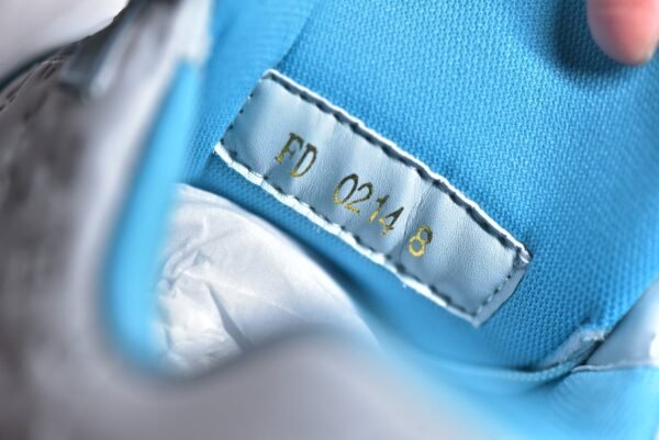 Louis Vuitton by Tyler, the Creator LV Trainer Blue   1ACRYD - Image 11