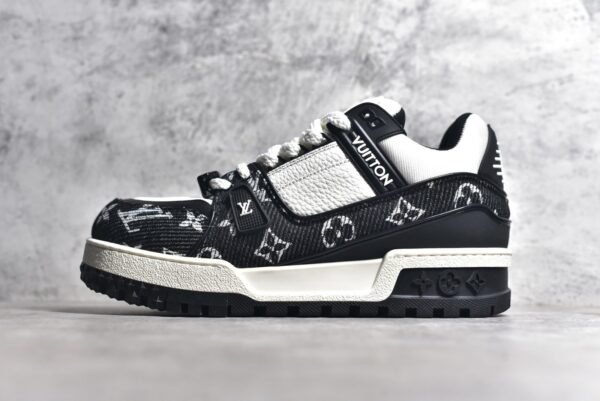 LOUIS VUITTON LV Trainer Maxi     1ACXAQ