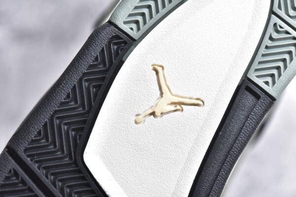 Jordan Air Jordan 4 "Olive green"     FB9927-200 - Image 14