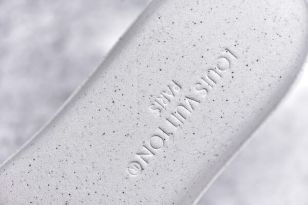 Louis Vuitton LV Trainer Orange  1A811N - Image 17