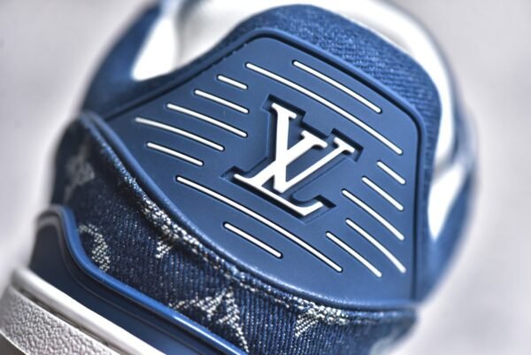 Louis Vuitton Trainer Sneaker Denim Monogram  1A7S54 - Image 14