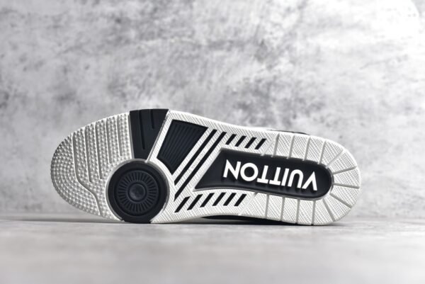 Louis Vuitton LV Trainer Black Grey White   1AAHS2 - Image 6