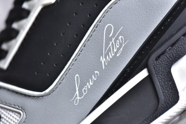 Louis Vuitton LV Trainer Black Grey White   1AAHS2 - Image 12