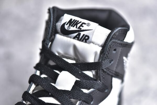 Jordan Air Jordan 1 High '85 "Black White"     BQ4422-001 - Image 11