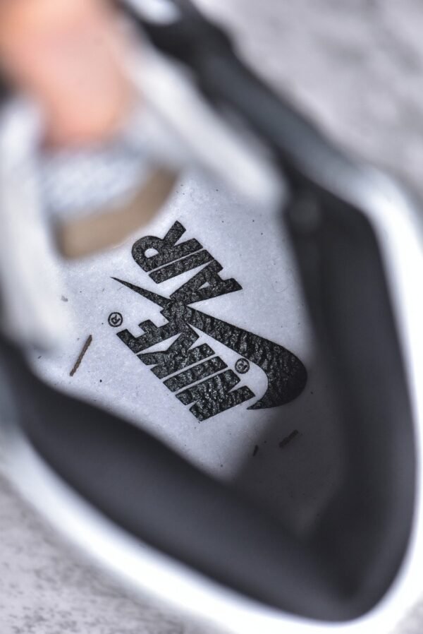Jordan Air Jordan 1 High '85 "Black White"     BQ4422-001 - Image 15