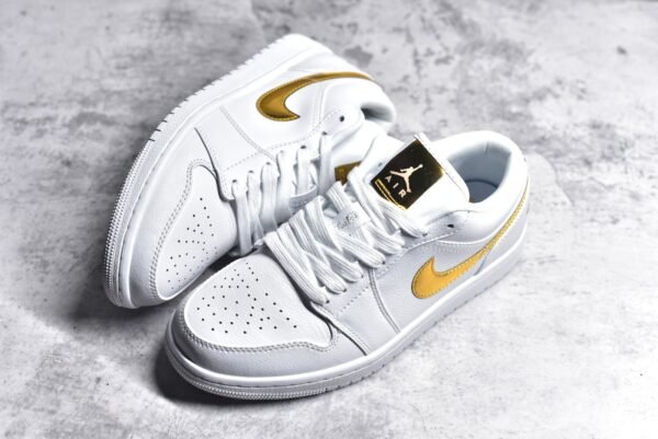 Jordan Air Jordan 1 low platinum    CZ4776-100 - Image 7