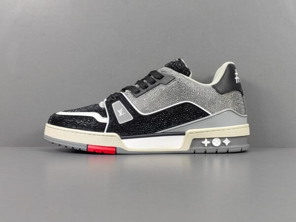 Louis Vuitton LV Trainer Black Grey Crystal    1AA6PR