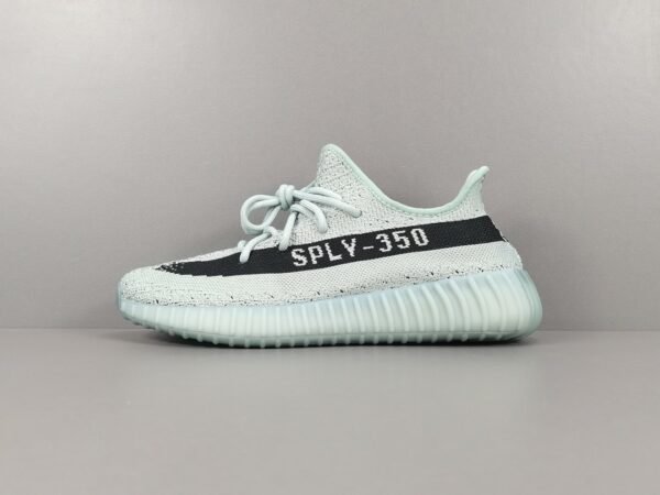 Adidas originals Yeezy Boost 350 V2  ＂Reverse Oreo＂HQ2060