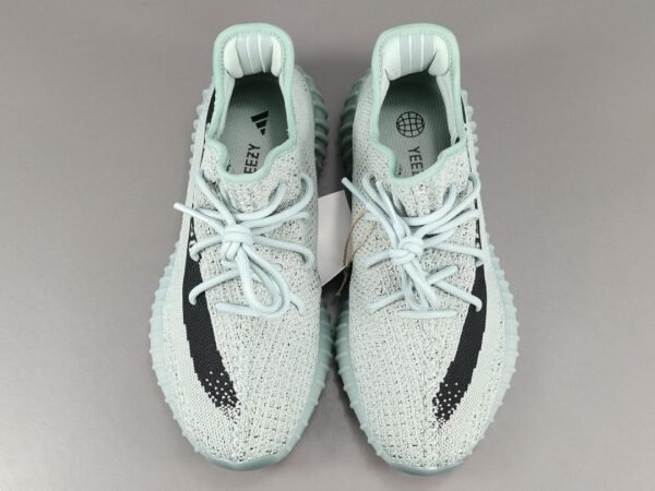 Adidas originals Yeezy Boost 350 V2  ＂Reverse Oreo＂HQ2060 - Image 4