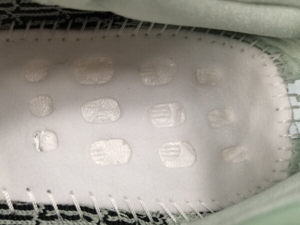 Adidas originals Yeezy Boost 350 V2  ＂Reverse Oreo＂HQ2060 - Image 17