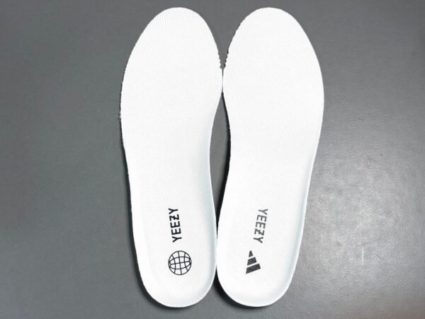 Adidas originals Yeezy Boost 350 V2  ＂Bone＂HQ6316 - Image 17