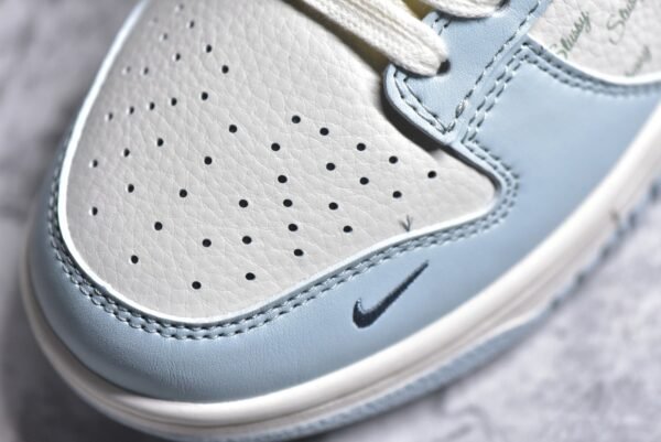 Nike Dunk Low English light blue    CF3688-012 - Image 10