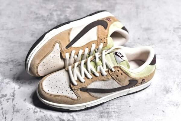 Travis Scott x Playstation x NK SB Dunk Low TS Three party joint inverted hook brown    CU1726-777 - Image 7