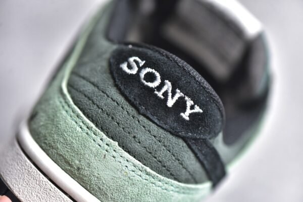 Travis Scott x Playstation x NK SB Dunk Low TS Three party joint hook green    CU1726-777 - Image 13