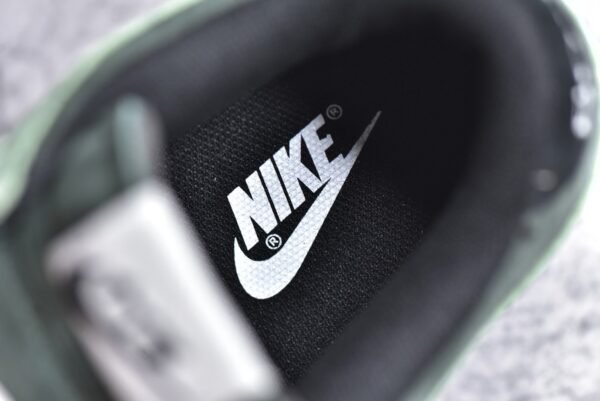 Travis Scott x Playstation x NK SB Dunk Low TS Three party joint hook green    CU1726-777 - Image 15