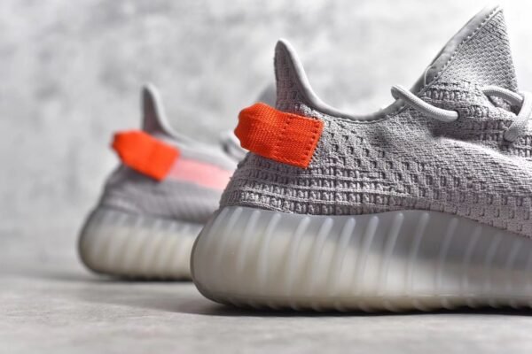 Adidas  Yeezy 350 V2 “TAILGT”   FX9017 - Image 7
