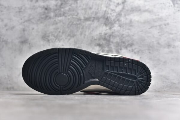 Nike Dunk Low Supreme Collaboration - Mi Hei Xiao Hei Gou    DJ2024-006 - Image 6