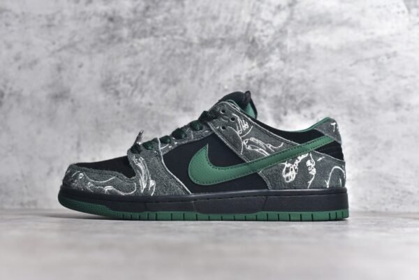 There Skateboards x Nike Dunk Low Graffiti art style collaboration    HF7743-001