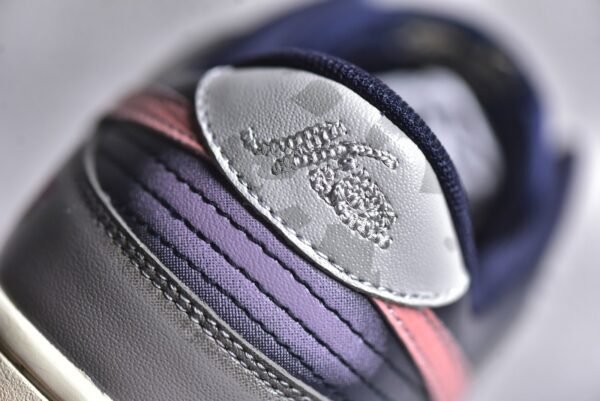 Nike Dunk Low Customized black and pink color scheme    FV8160-181 - Image 13