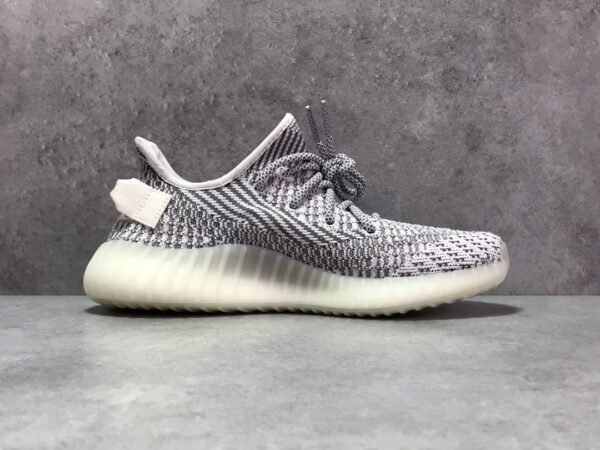 adidas yeezy 350 V2 boost    EF2905 - Image 3