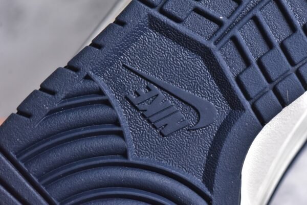 Nike Dunk Low x Supreme Parisian Family Collaboration - Mi Bai Blue Canvas    XX2025-310 - Image 14
