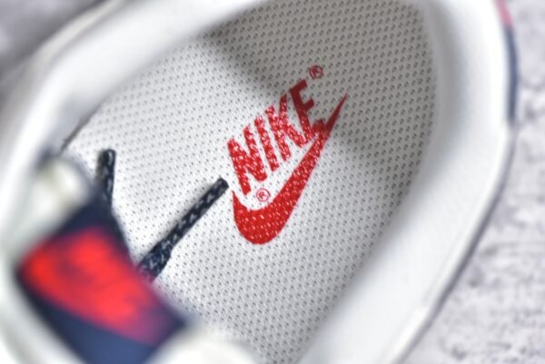 Nike Dunk Low x Supreme Parisian Family Collaboration - Mi Bai Blue Canvas    XX2025-310 - Image 15