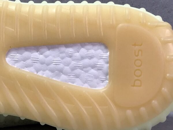 adidas yeezy 350 V2 boost  butter F36980 - Image 8