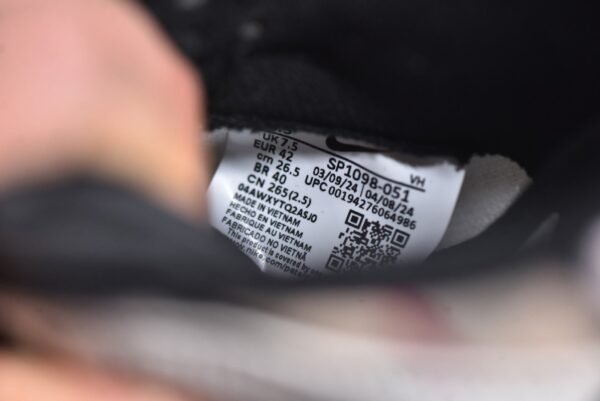 Nike Dunk Low x Supreme Co branded plaid fabric color scheme    SP1098-051 - Image 16