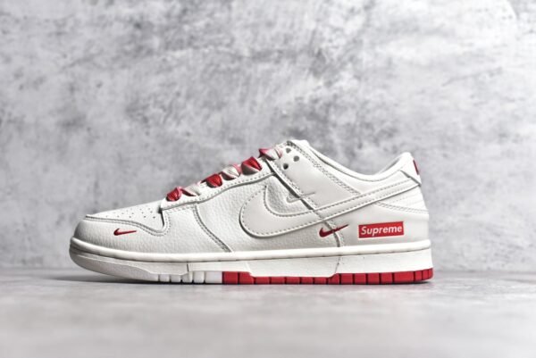 Nike Dunk Low x Supreme White and Red Three Hooks    BB8675-107