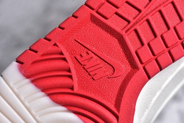 Nike Dunk Low x Supreme White and Red Three Hooks    BB8675-107 - Image 12