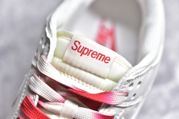 Nike Dunk Low x Supreme White and Red Three Hooks    BB8675-107 - Image 14